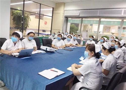 医院老专家对医院管理有何作用(图2) 医院老专家对医院管理有何作用(图2)